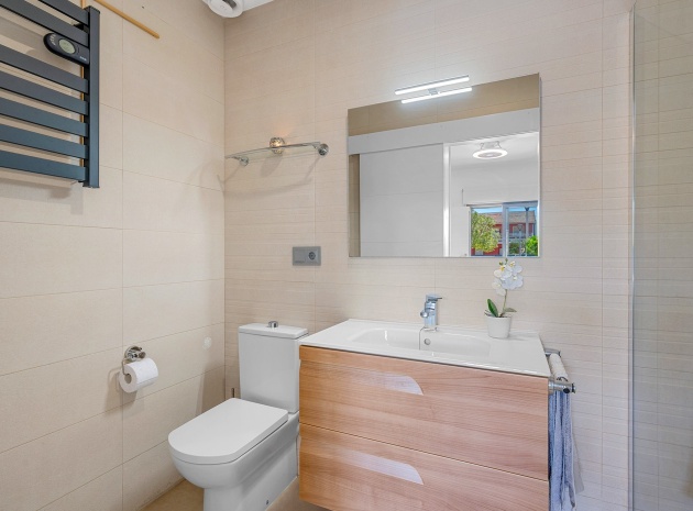 Resale - Townhouse - Formentera del Segura