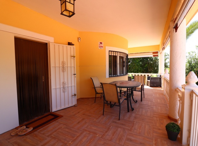 Resale - Villa - Catral