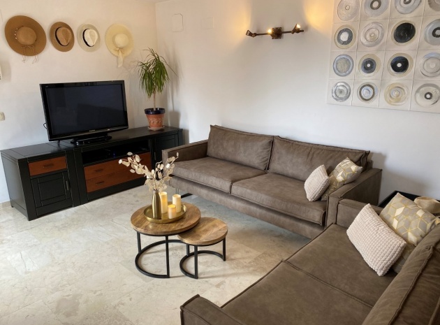 Wiederverkauf - Wohnung - Punta Prima - la entrada