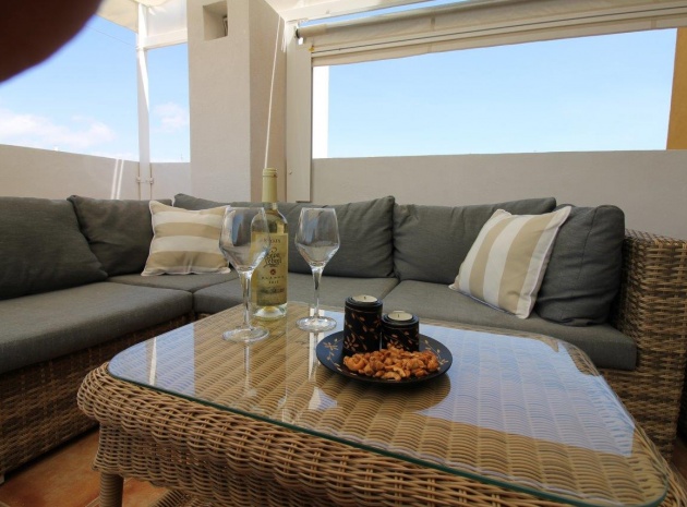 Wiederverkauf - Wohnung - Punta Prima - la entrada