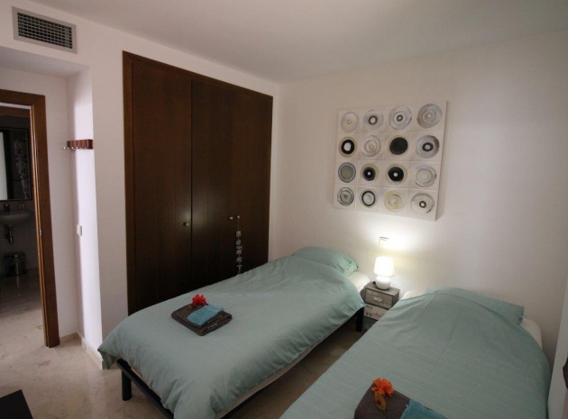 Wiederverkauf - Wohnung - Punta Prima - la entrada