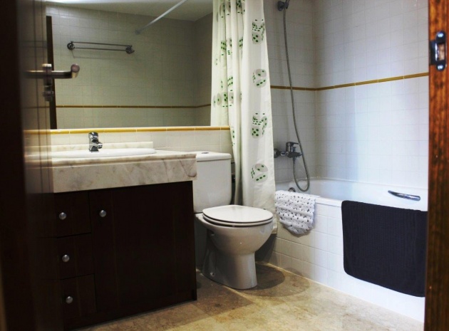 Wiederverkauf - Wohnung - Punta Prima - la entrada