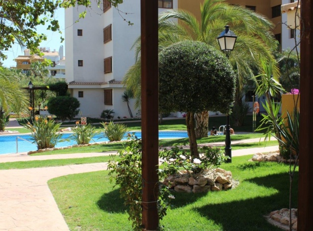 Wiederverkauf - Wohnung - Punta Prima - la entrada