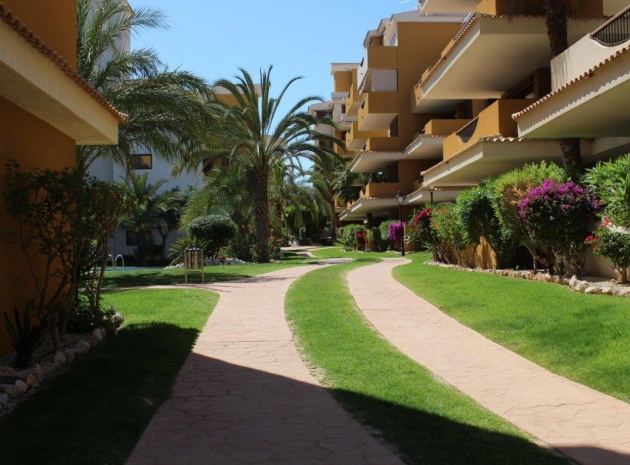 Wiederverkauf - Wohnung - Punta Prima - la entrada