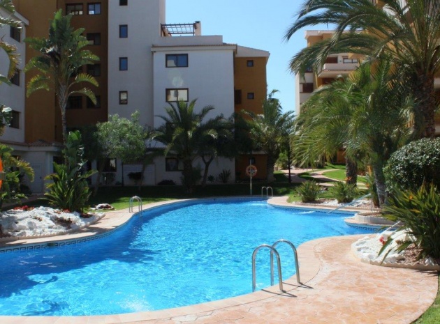 Wiederverkauf - Wohnung - Punta Prima - la entrada