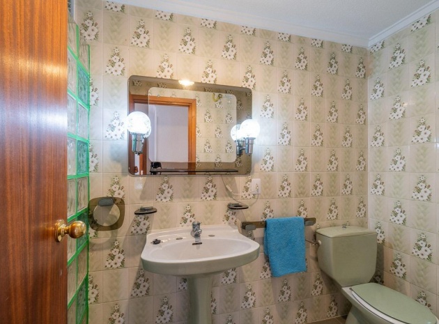 Resale - Apartment - Torrevieja - Beachside Torrevieja