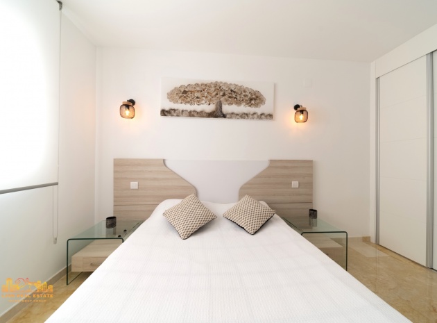 Wiederverkauf - Wohnung - Punta Prima - La Recoleta