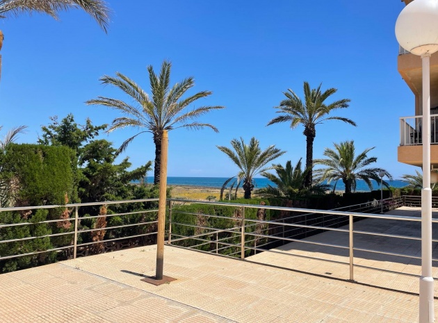 Resale - Apartment - Punta Prima