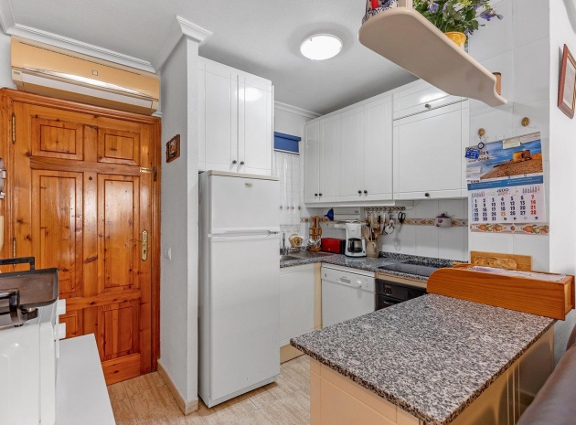 Resale - Apartment - Torrevieja - san luis