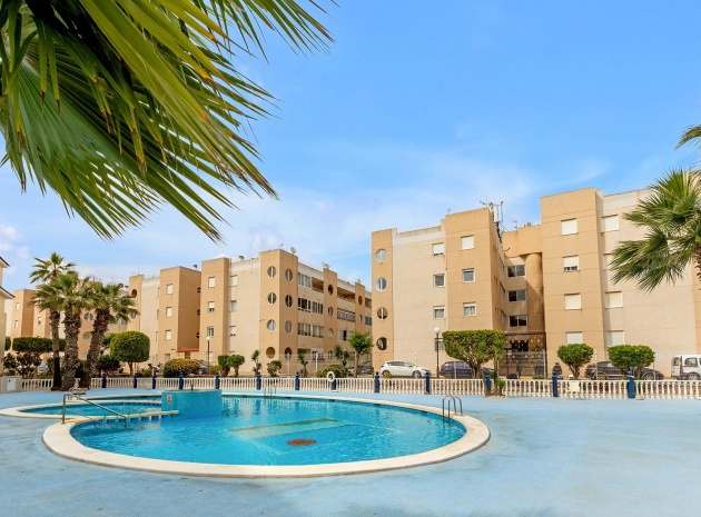 Resale - Apartment - Torrevieja - san luis