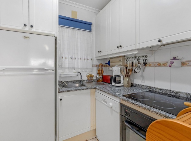 Resale - Apartment - Torrevieja - san luis