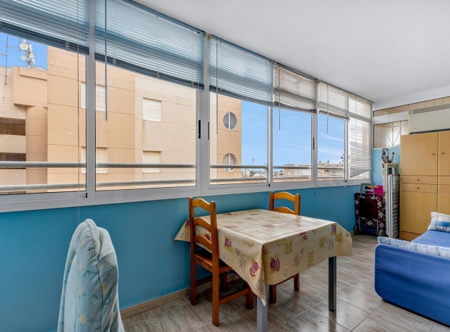 Resale - Apartment - Torrevieja - san luis