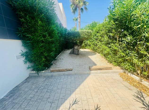 Wiederverkauf - Villa - Algorfa - La Finca Golf Resort