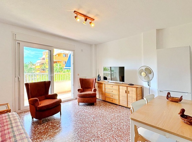Resale - Apartment - Punta Prima - rocio del mar