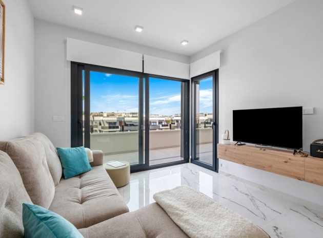 Återförsäljning - Lägenhet - Los Altos - Res. El Amanecer