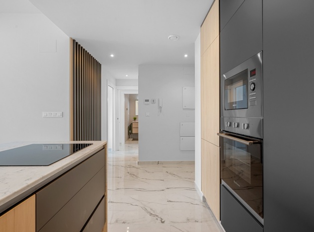 Återförsäljning - Lägenhet - Los Altos - Res. El Amanecer