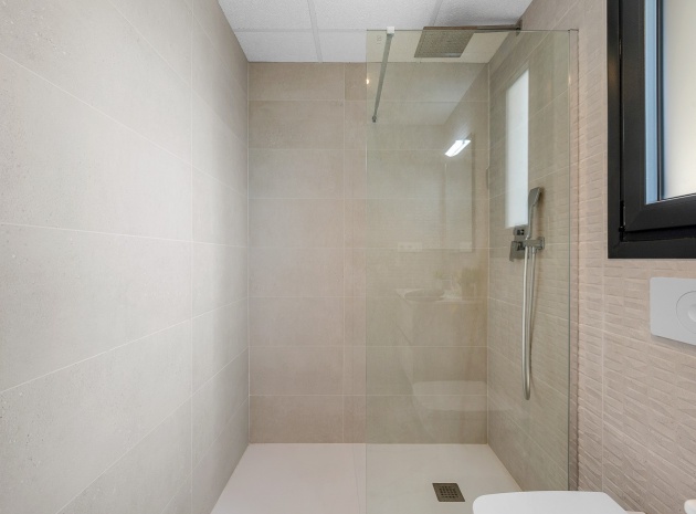 Återförsäljning - Lägenhet - Los Altos - Res. El Amanecer