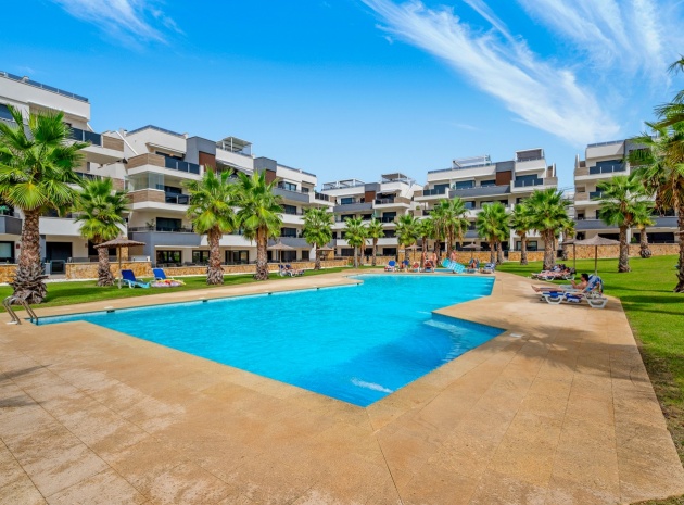 Återförsäljning - Lägenhet - Los Altos - Res. El Amanecer