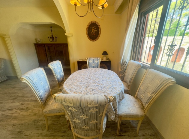 Resale - Villa - Los Balcones