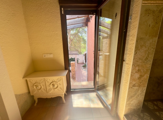 Resale - Villa - Los Balcones