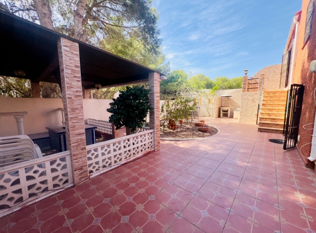 Resale - Villa - Los Balcones