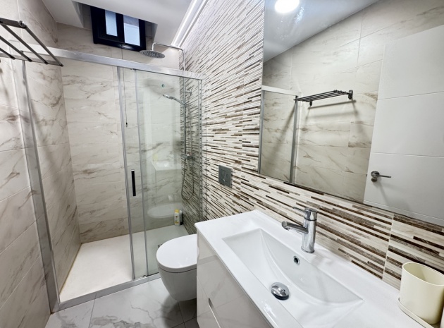 Wederverkoop - Villa - Villamartin - PAU 26