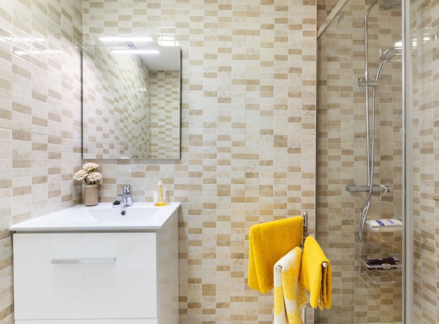 Återförsäljning - Lägenhet - Torrevieja - Nueva Torrevieja