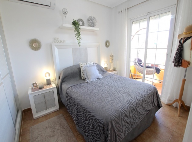 Wiederverkauf - Villa - Guardamar del Segura - El Raso