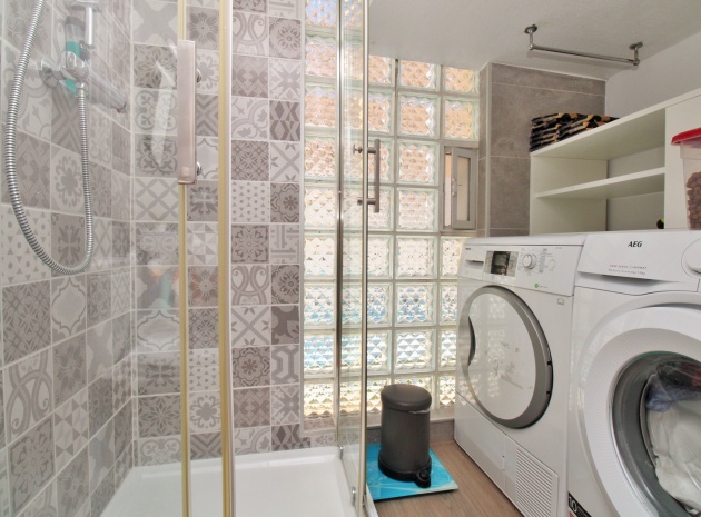 Wiederverkauf - Villa - Villamartin - El Galan