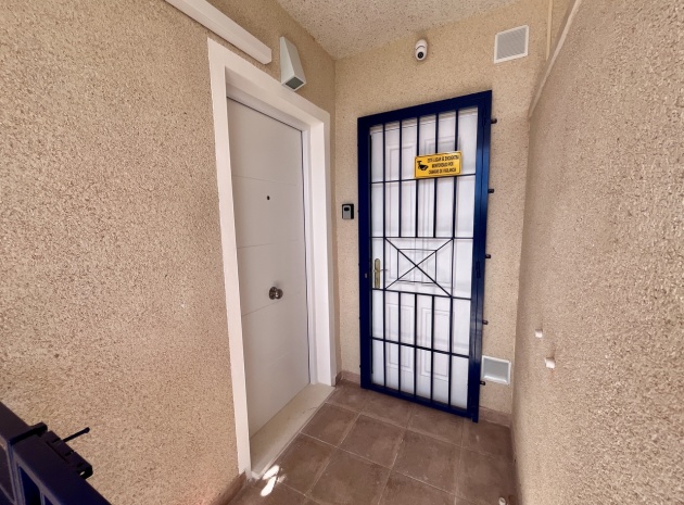 Återförsäljning - Lägenhet - Playa Flamenca - zeniamar