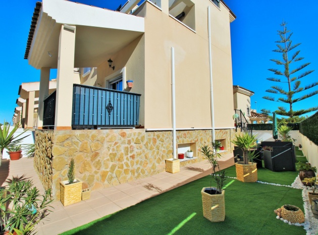 Återförsäljning - Villa - San Miguel de Salinas