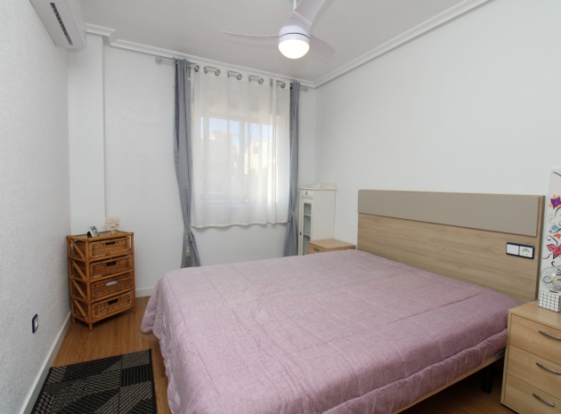 Återförsäljning - Villa - San Miguel de Salinas