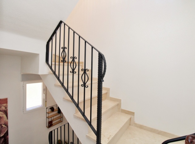 Återförsäljning - Villa - San Miguel de Salinas