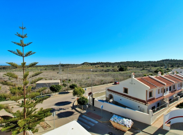 Återförsäljning - Villa - San Miguel de Salinas