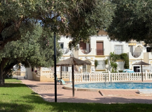 Resale - Townhouse - Villamartin - mirador del mediterraneo