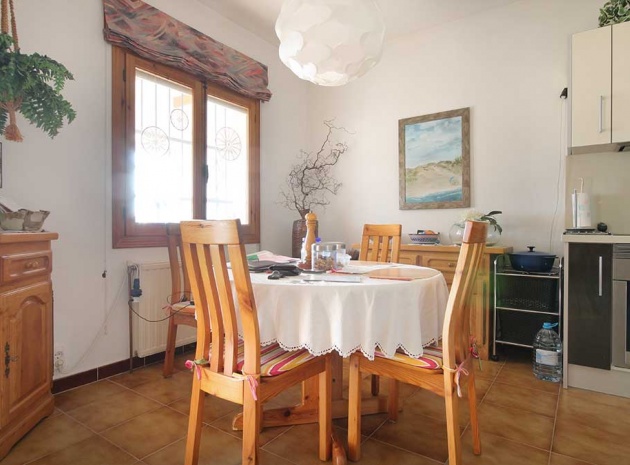 Wiederverkauf - Villa - Villamartin - blue lagoon