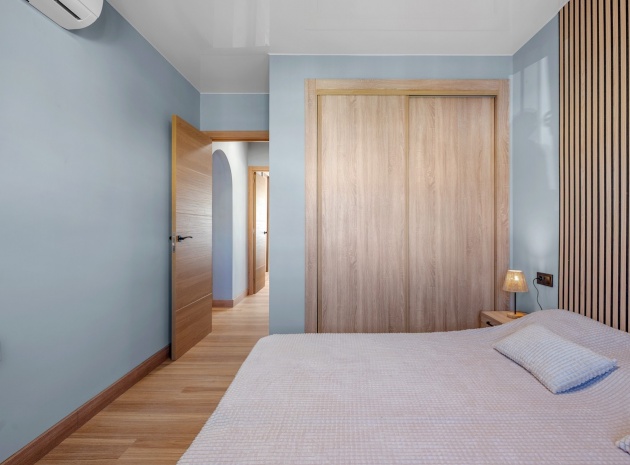 Resale - Apartment - Villamartin - El Galan