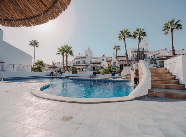 Resale - Townhouse - Villamartin - verdemar