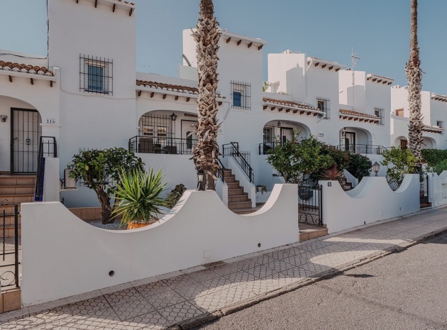 Resale - Townhouse - Villamartin - verdemar