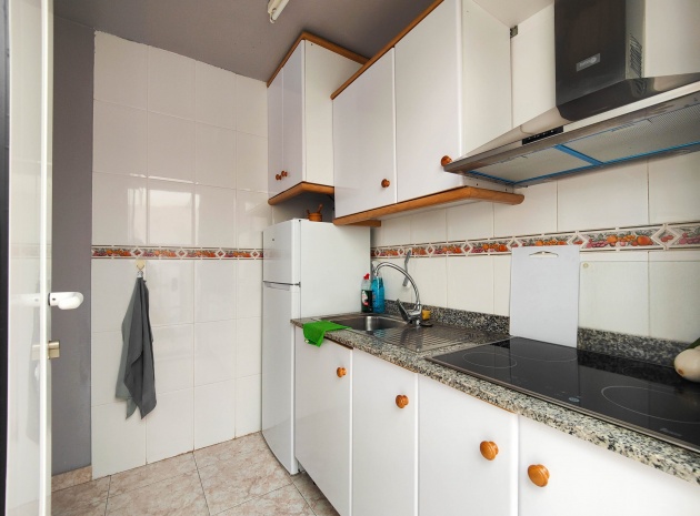 Resale - Villa - Los Altos