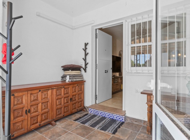 Resale - Apartment - Los Balcones - lago jardin