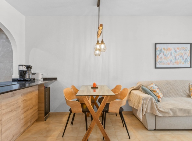 Resale - Apartment - Los Balcones - lago jardin