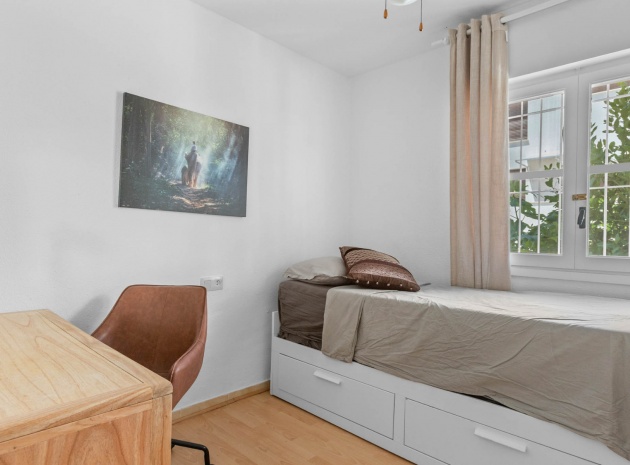 Resale - Apartment - Los Balcones - lago jardin