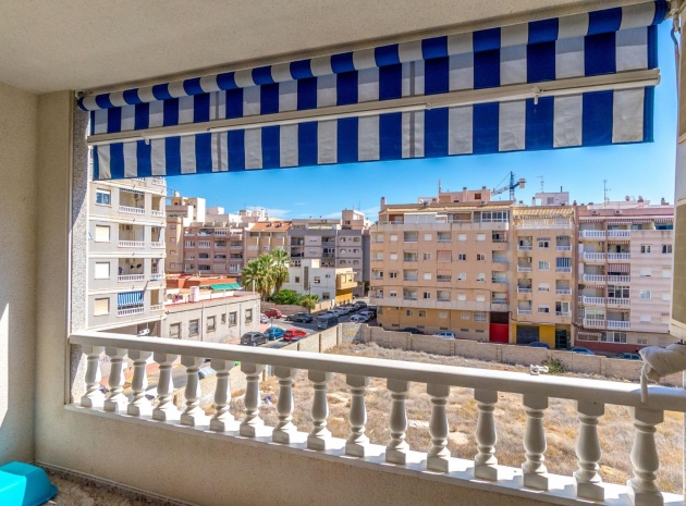 Resale - Apartment - Torrevieja - Beachside Torrevieja
