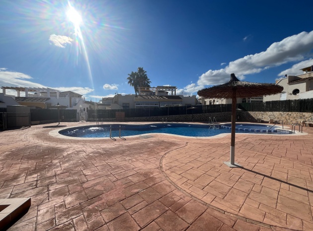 Wederverkoop - Villa - Punta Prima - serena