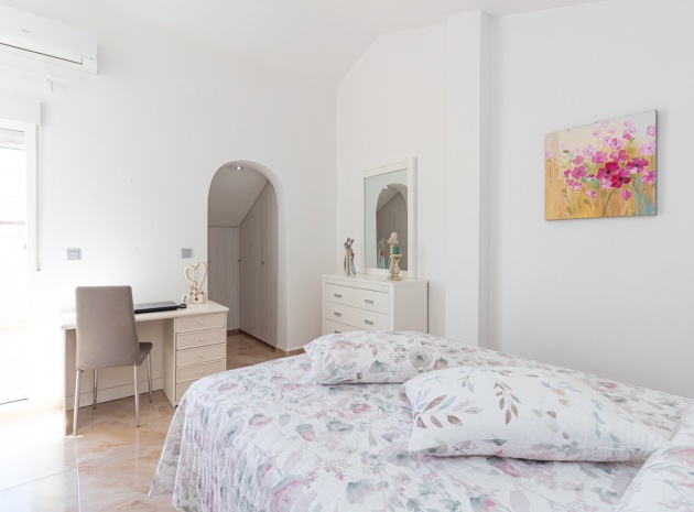 Återförsäljning - Radhus - La Zenia