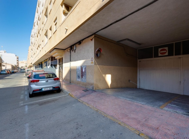 Resale - Apartment - Torrevieja - Beachside Torrevieja