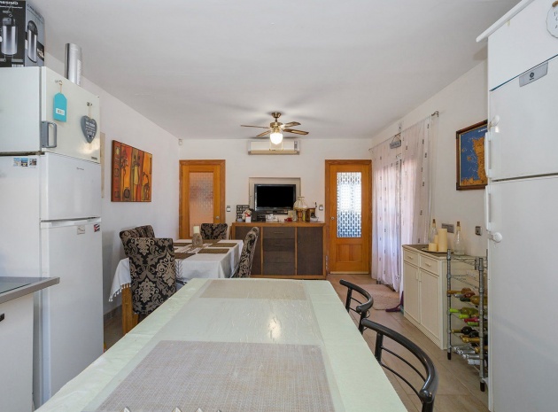 Resale - Villa - Los Balcones