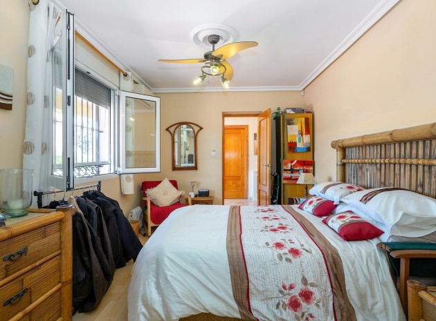 Resale - Villa - Los Balcones