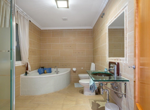 Resale - Villa - Los Balcones